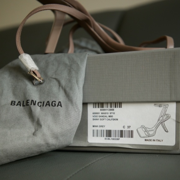 WOMEN'S 80MM SANDAL IN GREY size 7 - Picture 3 of 4